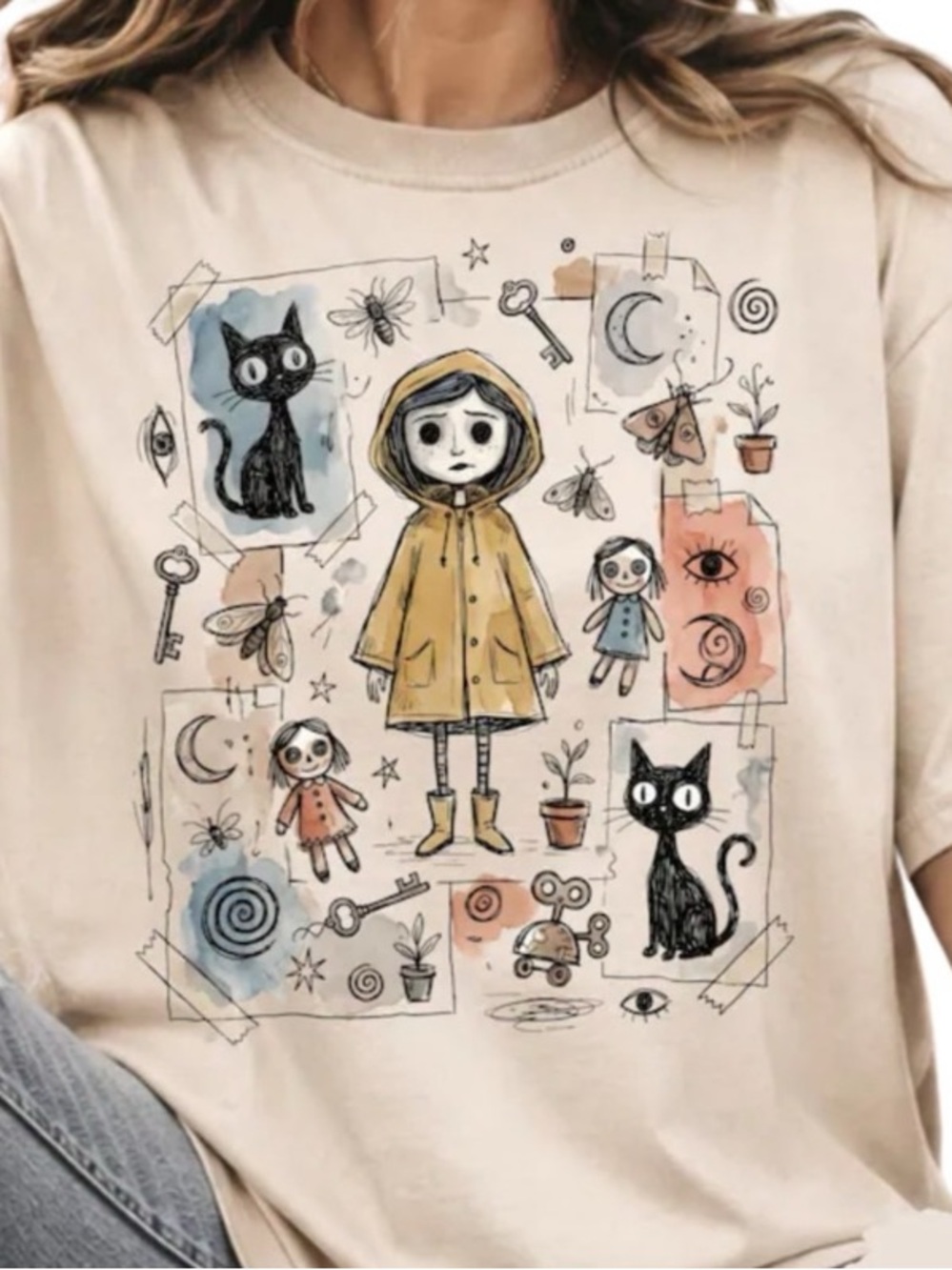 Girls' Ivory Graphic Short Sleeve Tee with Yellow Raincoat Character